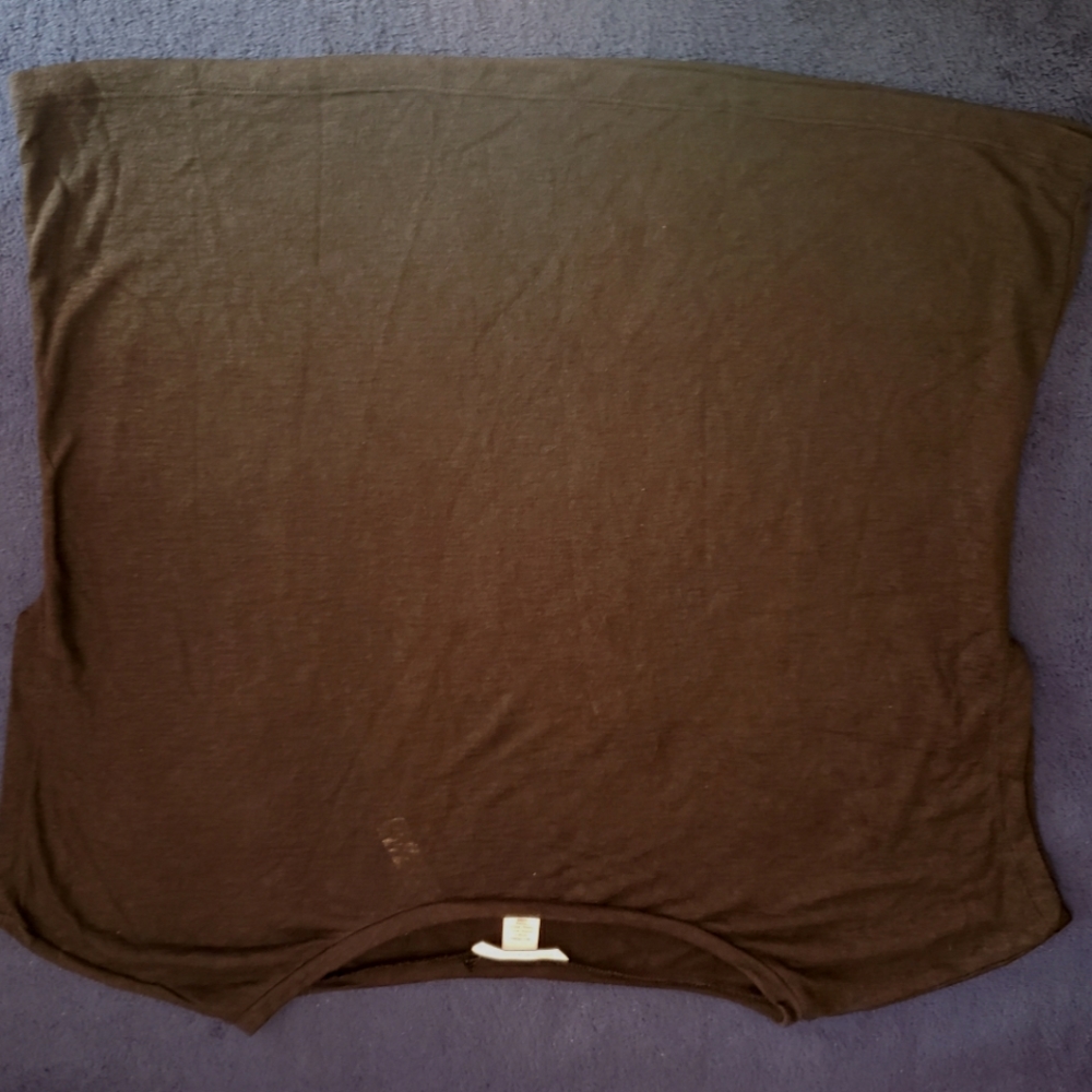 LG Victoria's Secret black tshirt